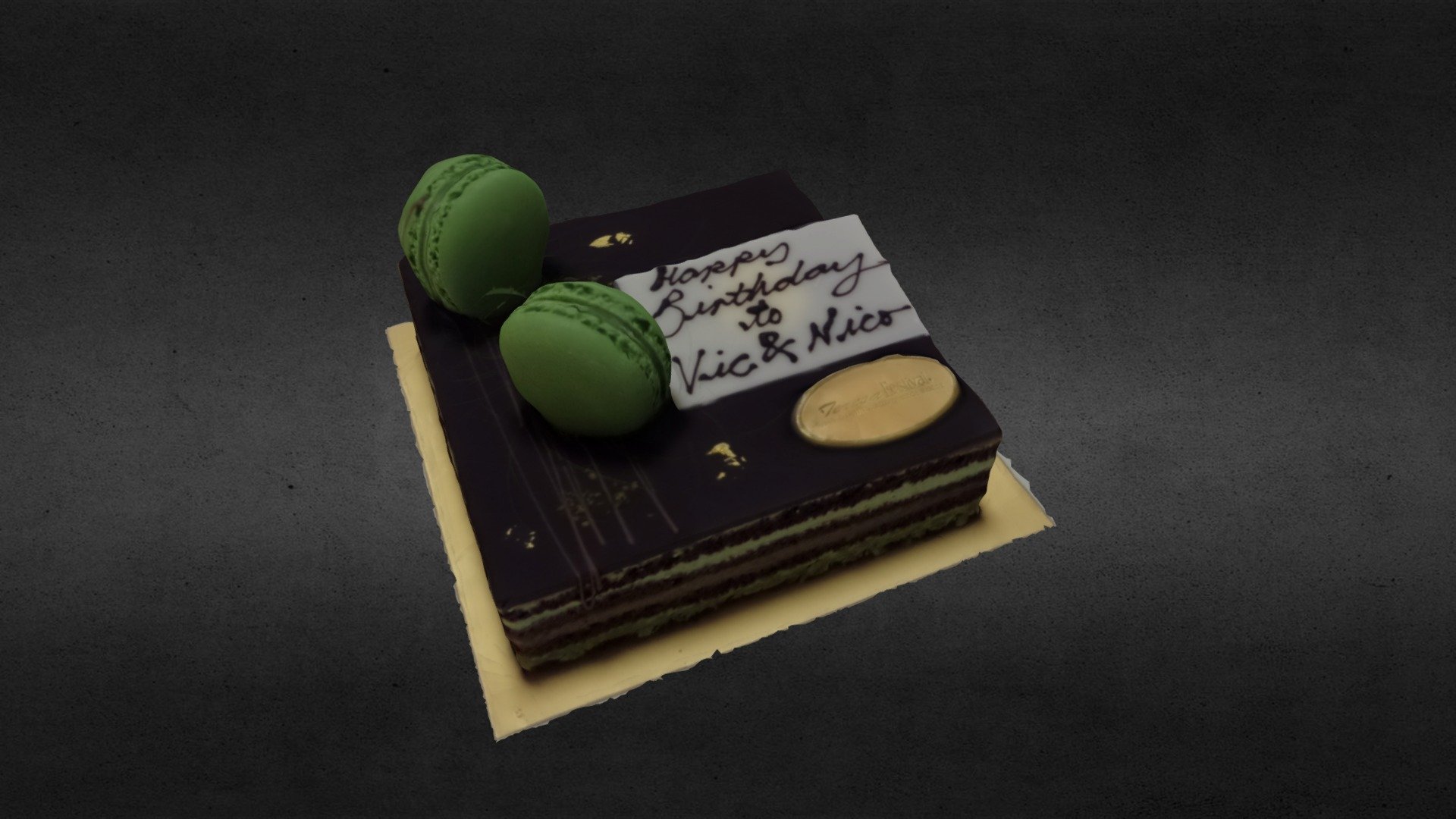 Gâteau danniversaire à la pistache 3d model