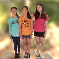 mini-U 3D scan of three girls