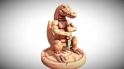 Crocodrile royal statue